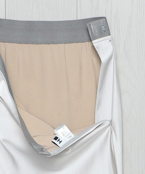 H BEAUTY&YOUTH UNITED ARROWS（エイチビューティーアンドユース