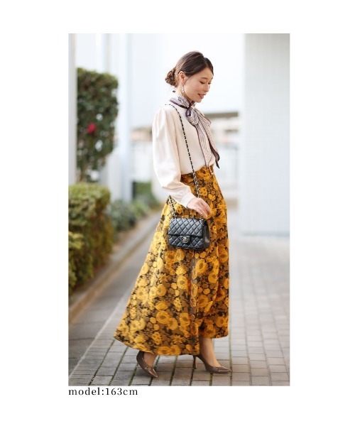Sawa a la mode(サワアラモード)の「ボウタイリボンブラウス(シャツ/ブラウス・レディース・ホワイト/ベージュ・FREE)」の10枚目の写真
