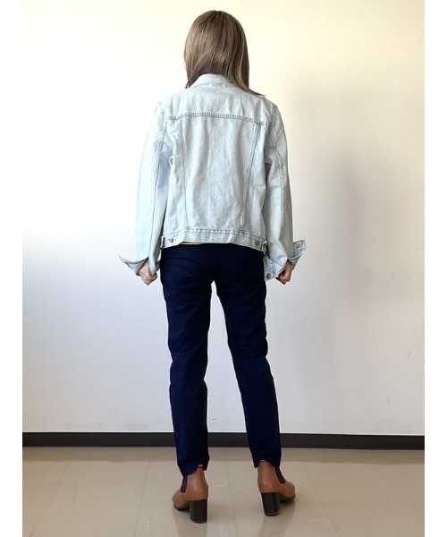 GAP(ギャップ)の「ウォッシュウェル アイコン デニムジャケット(デニムジャケット・レディース・ライトインディゴブルー・S/M/XS/XXS/L)」の7枚目の写真