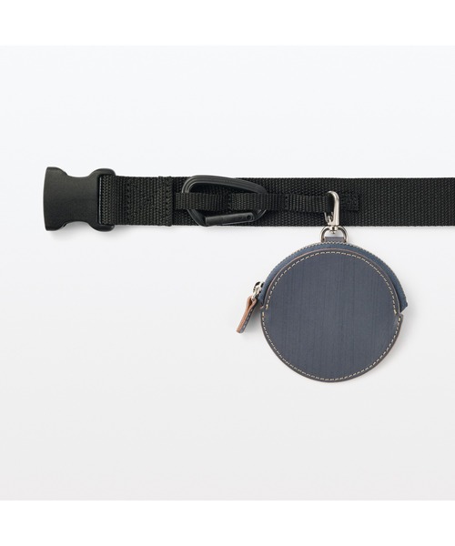 無印良品(ムジルシリョウヒン)の「着脱しやすい ロングベルト ループ付き 全長130cm・黒(ベルト・メンズ・ブラック・FREE)」の3枚目の写真