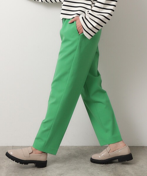 OPAQUE.CLIP（オペークドットクリップ）の「◆≪SS-LLsize≫ 美脚ツイルテーパードパンツ【洗濯機洗い可】（その他パンツ・レディース・ベージュ/ライトグレー/グリーン/ブラック・34/36/38/40/42）」の17枚目の写真