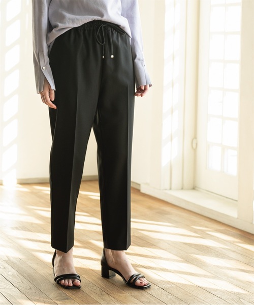 OPAQUE.CLIP（オペークドットクリップ）の「◆≪SS-LLsize≫ 美脚ツイルテーパードパンツ【洗濯機洗い可】（その他パンツ・レディース・ベージュ/ライトグレー/グリーン/ブラック・34/36/38/40/42）」の2枚目の写真