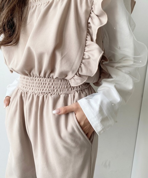 moment+（モーメントプラス）の「カットジョーゼットフリルノースリーブワイドオールインワン（つなぎ/オールインワン・レディース・グレイッシュベージュ/ブラック/チャコールグレー・M/L）」の21枚目の写真