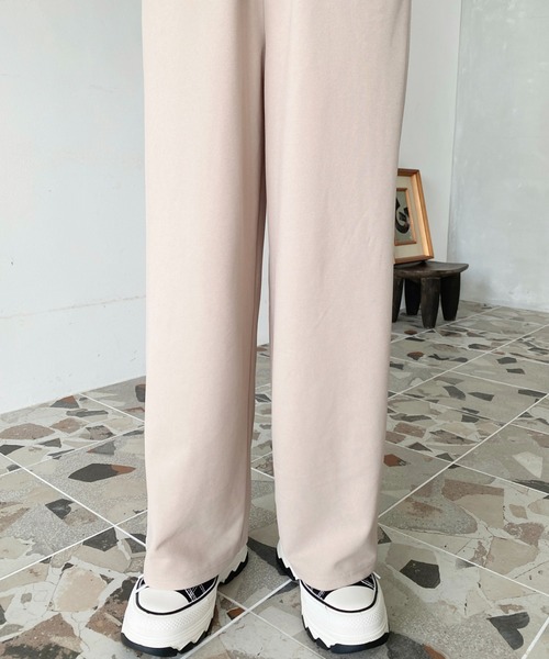 moment+（モーメントプラス）の「カットジョーゼットフリルノースリーブワイドオールインワン（つなぎ/オールインワン・レディース・グレイッシュベージュ/ブラック/チャコールグレー・M/L）」の17枚目の写真