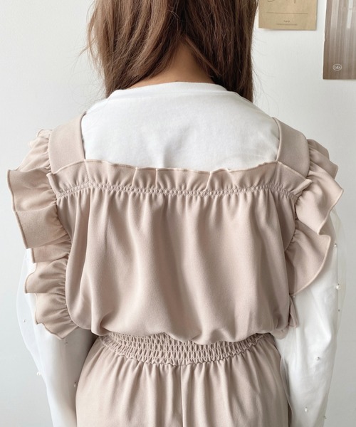 moment+（モーメントプラス）の「カットジョーゼットフリルノースリーブワイドオールインワン（つなぎ/オールインワン・レディース・グレイッシュベージュ/ブラック/チャコールグレー・M/L）」の20枚目の写真