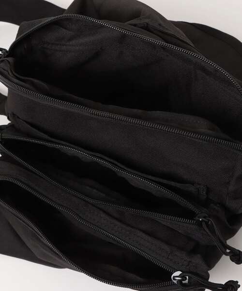 ONE DAY KMC (ワンデイケーエムシー)の「MIL-TEC / MEDICAL LIT BAG NEW / MLTC1372(ショルダーバッグ・メンズ・カーキ/ブラック・X-LARGE/XX-LARGE)」の5枚目の写真