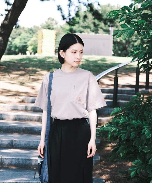 SHARE PARK（シェアパーク）の「【UVカット・吸水速乾・ストレッチ・軽量 】バックプリントポケットTシャツ（S・Mサイズ）（Tシャツ/カットソー・レディース・ホワイト系/サックスブルー系/ピンク系/黄緑系/グレー系/ブラック系・SMALL/MEDIUM）」の14枚目の写真