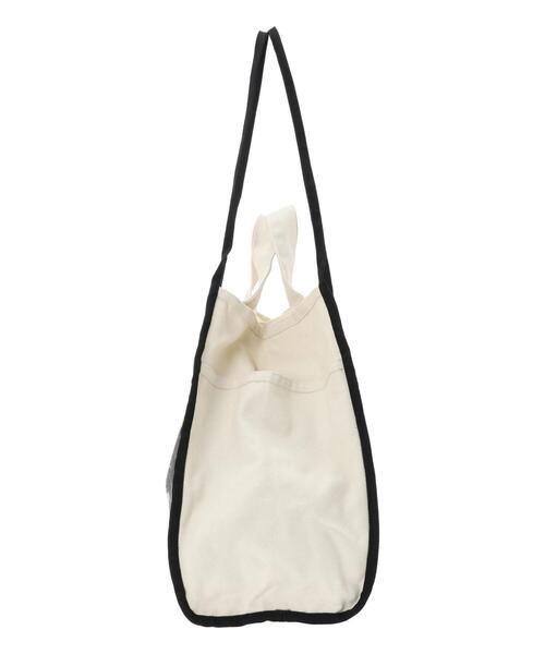 Samansa Mos2 blue（サマンサモスモスブルー）の「【Disney】ピーター・パン/トートバッグ（ハンドバッグ・レディース・ブラック/キナリ・F）」の13枚目の写真