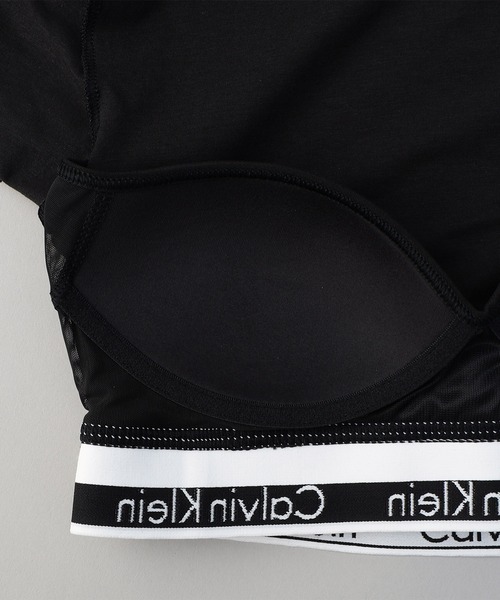 Calvin Klein Underwear(カルバンクラインアンダーウェア)の「Calvin Klein Underwear/カルバンクライン アンダーウェア MODERN COTTON T-SHIRT BRALETTE / QF7213AD / Tシャツブラレット(インナーウェア/肌着・レディース・グレー/ブラック・SMALL)」の4枚目の写真