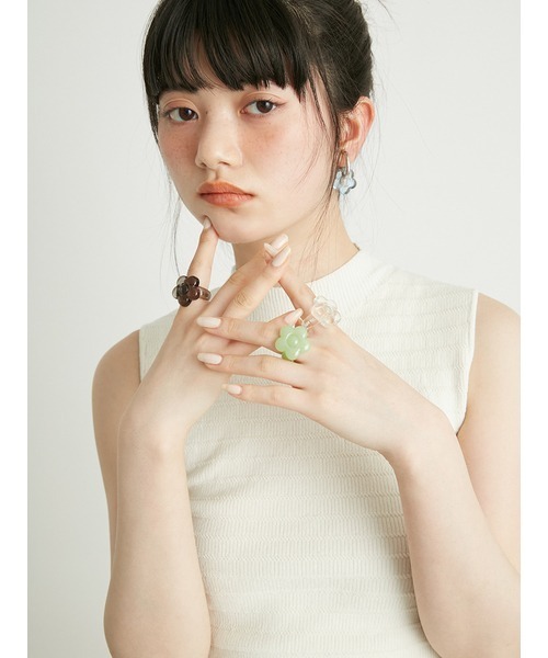 LILY BROWN（リリーブラウン）の「【LILY BROWN×MARY QUANT】デイジークリアリング（リング・レディース・クリア/ブラック/ライトブルー/グリーン・FREE）」の5枚目の写真