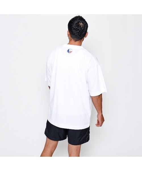 En serio TOKYO(エンソリオトーキョー)の「ヘビーオンスCool Smith GDS Print SS Tee(Tシャツ/カットソー・メンズ・オフホワイト/レッド/チャコール・MEDIUM/LARGE)」の9枚目の写真