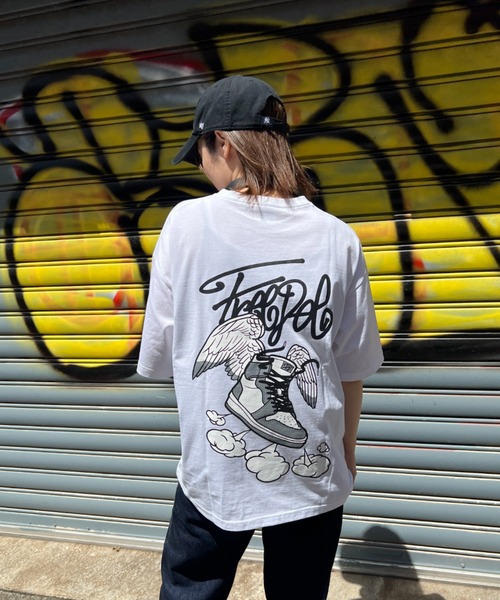 A‘gem 9（エージェムナイン）の「A'GEM/9 × .kom『FREEDEE/フリーディー』スニーカーデザイン半袖Tシャツ（Tシャツ/カットソー・レディース・ライトブルー/ホワイト/ブラック・FREE）」の8枚目の写真