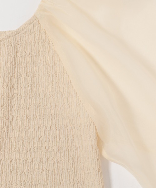 mysty woman（ミスティウーマン）の「シアーマシュマロスリーブプルオーバー 127794（Tシャツ/カットソー・レディース・ライトベージュ/ブラック/オフホワイト・FREE）」の5枚目の写真