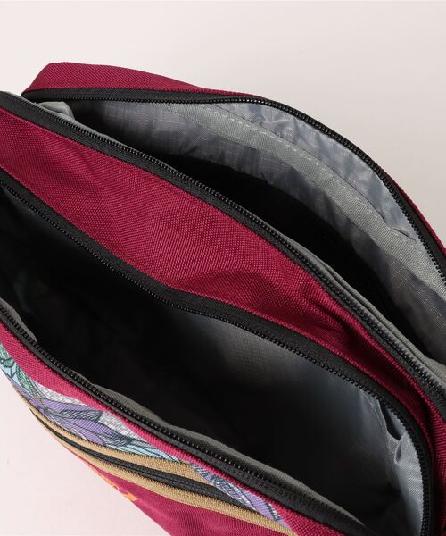 チチカカ（チチカカ）の「セパレートショルダーバッグ（ショルダーバッグ・レディース・ブラック/ボルドー/アイボリー・FREE）」の22枚目の写真