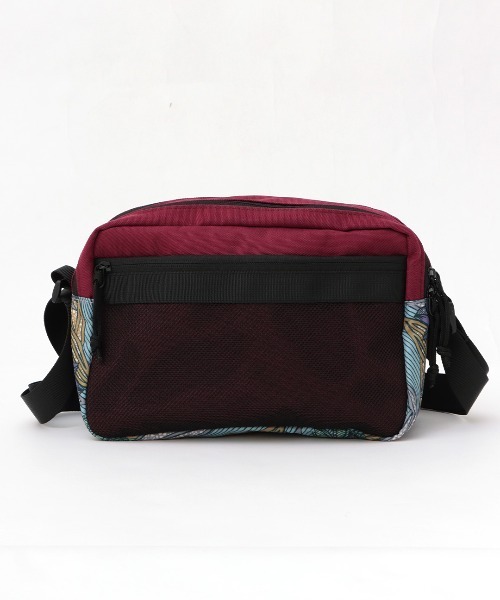 チチカカ（チチカカ）の「セパレートショルダーバッグ（ショルダーバッグ・レディース・ブラック/ボルドー/アイボリー・FREE）」の10枚目の写真