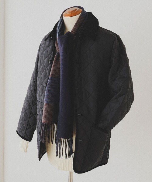 BEAMS(ビームス)の「千鳥 ブロックチェック マフラー(マフラー・メンズ・ブラック/ブラウン/ネイビー・ONE SIZE)」の6枚目の写真