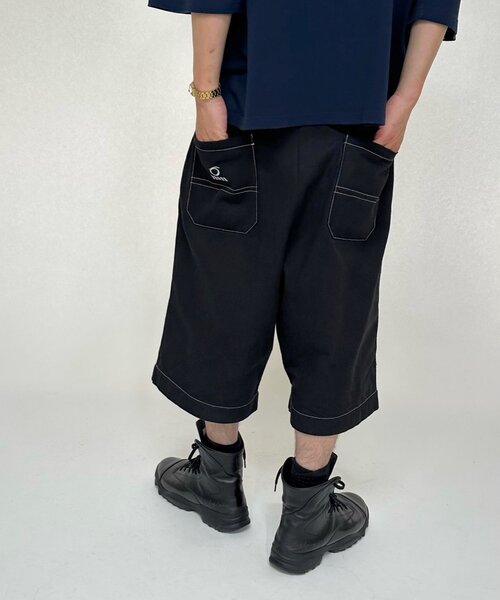 WHO'S WHO gallery（フーズフーギャラリー）の「【KOOKY'N/クーキー】BRONXダブルニーワイドハーフパンツ（その他パンツ・レディース・インディゴブルー/ブラック/ブラック系その他/カーキ・FREE）」の13枚目の写真