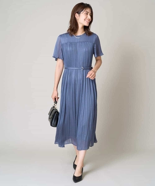 a.v.v(アーヴェヴェ)の「【洗える】ランダムプリーツワンピース(ワンピース・レディース・ブルー/ネイビー・36/34/40/38/42)」の6枚目の写真