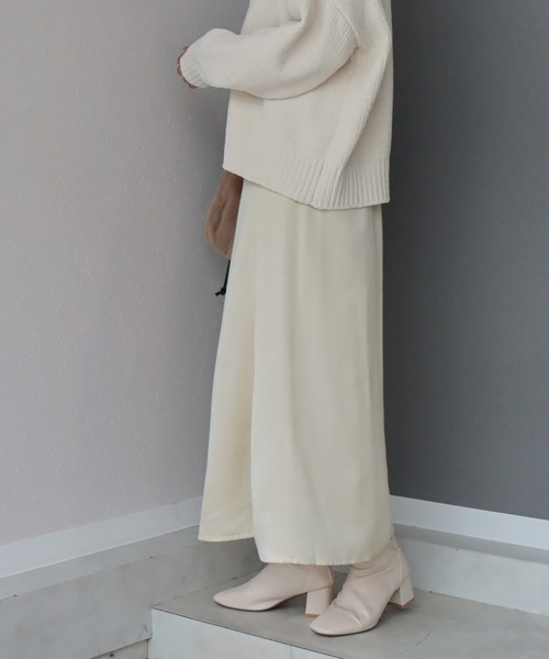 libelle more（リベル モア）の「ワッシャーサテン　Aラインフレアスカート（スカート・レディース・ブラック/オリーブ/ブルー/キナリ・M/L）」の10枚目の写真