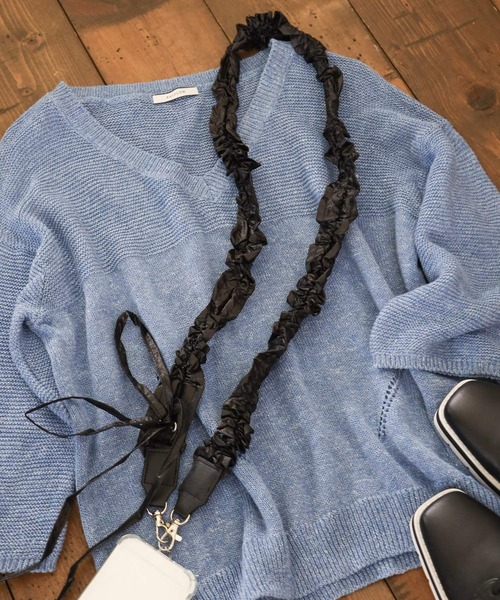 BAYFLOW（ベイフロー）の「BFクシュクシュショルダーストラップ（スマホグッズ・レディース・ブラック/ブルー/シルバー・0）」の2枚目の写真