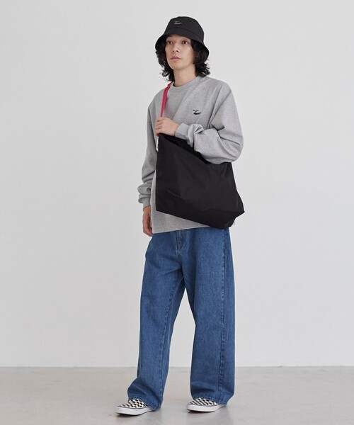 coen（コーエン）の「JULYNINE（ジュライナイン）別注ナイロンショルダーバッグ（ショルダーバッグ・メンズ・ブラック/ネイビー/ピンク/ダークブラウン・FREE）」の7枚目の写真