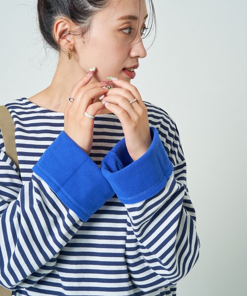 新品タグ付き プリーツプリーズ グラデーション長袖トップス リブ