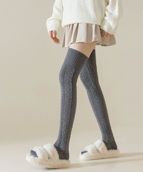 セール】【 ammy. / エイミードット 】ケーブル編み デザイン ニー