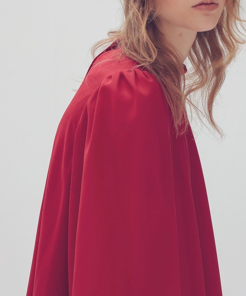 STUMBLY(スタンブリー)の「STUMBLY / Back Ribbon Dress(バックリボンワンピース)(ワンピース・レディース・レッド/グレー・36)」の6枚目の写真