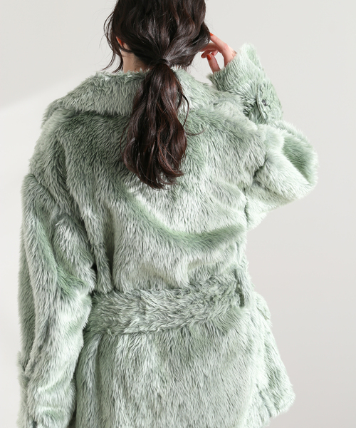 JANE SMITH / JOHN SMITH（ジェーンスミスジョンスミス）の「【JANE SMITH/ジェーンスミス】POLYESTER COLOR FUR W BREASTE：コート（その他アウター・レディース・グリーン・38）」の6枚目の写真