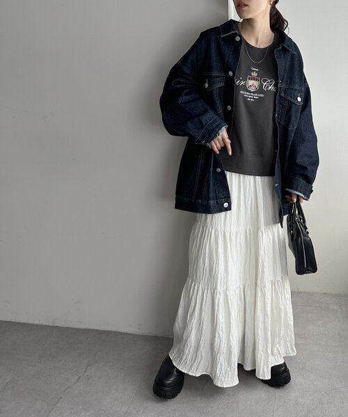 DISCOAT（ディスコート）の「【WEB限定】ロゴモチーフスウェット（Tシャツ/カットソー・レディース・ライトベージュ/ネイビー/チャコールグレー・MEDIUM）」の13枚目の写真