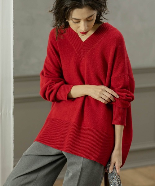 OPAQUE.CLIP(オペークドットクリップ)の「◆ミドルゲージVネックニット/FILIVIVI・フィルビビ【洗える】(ニット/セーター・レディース・ワインレッド/ライトベージュ/グレー/ブルー・36/38/40/42)」の4枚目の写真