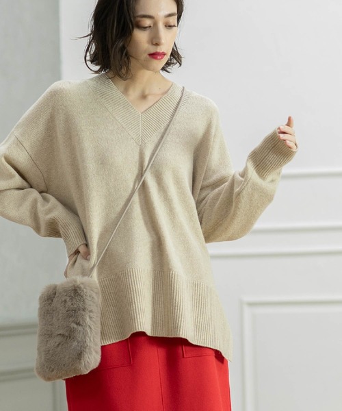 OPAQUE.CLIP(オペークドットクリップ)の「◆ミドルゲージVネックニット/FILIVIVI・フィルビビ【洗える】(ニット/セーター・レディース・ワインレッド/ライトベージュ/グレー/ブルー・36/38/40/42)」の20枚目の写真