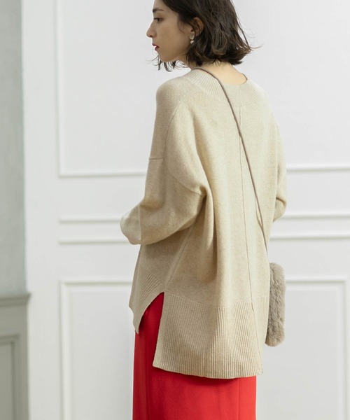 OPAQUE.CLIP(オペークドットクリップ)の「◆ミドルゲージVネックニット/FILIVIVI・フィルビビ【洗える】(ニット/セーター・レディース・ワインレッド/ライトベージュ/グレー/ブルー・36/38/40/42)」の22枚目の写真