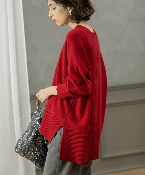 OPAQUE.CLIP(オペークドットクリップ)の「◆ミドルゲージVネックニット/FILIVIVI・フィルビビ【洗える】(ニット/セーター・レディース・ワインレッド/ライトベージュ/グレー/ブルー・36/38/40/42)」の6枚目の写真