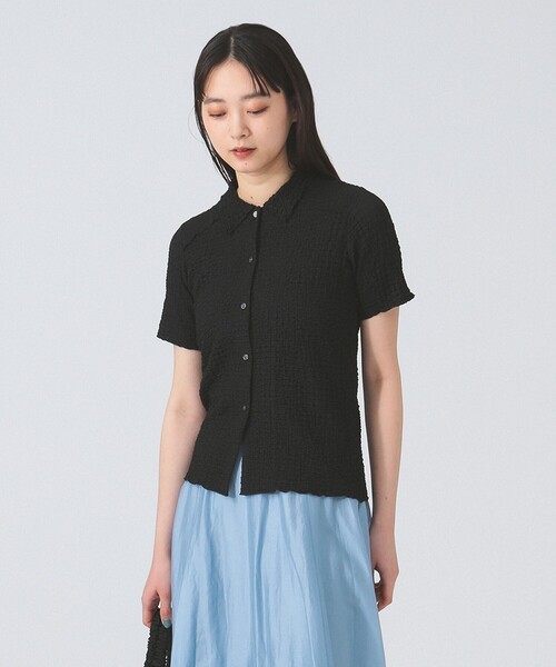 Ray BEAMS（レイビームス）の「シャーリング メロー シャツ（シャツ/ブラウス・レディース・ブラック/オフホワイト/ロイヤルブルー・ONE SIZE）」の17枚目の写真