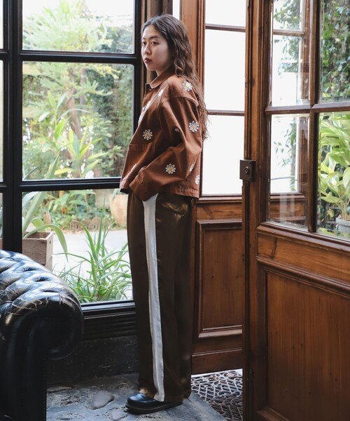 B:MING by BEAMS（ビーミングバイビームス）の「ambiance / Satin Line Pants（S～M）（その他パンツ・レディース・ネイビー/オリーブ・SMALL/MEDIUM）」の10枚目の写真