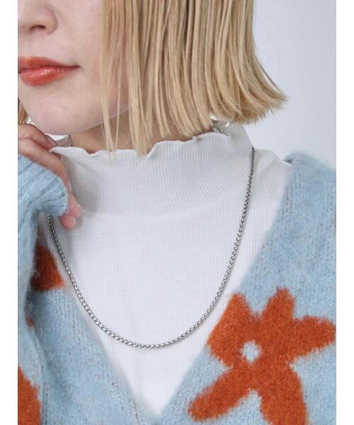 Samansa Mos2 blue（サマンサモスモスブルー）の「【吸湿発熱】リブフリル衿プルオーバー（Tシャツ/カットソー・レディース・ブラック/ブルー/オフホワイト・F）」の2枚目の写真