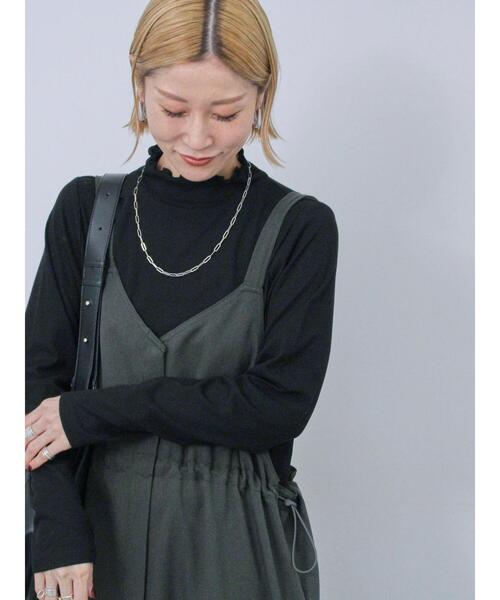 Samansa Mos2 blue（サマンサモスモスブルー）の「【吸湿発熱】リブフリル衿プルオーバー（Tシャツ/カットソー・レディース・ブラック/ブルー/オフホワイト・F）」の3枚目の写真