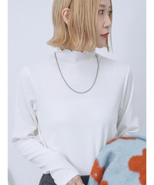 Samansa Mos2 blue（サマンサモスモスブルー）の「【吸湿発熱】リブフリル衿プルオーバー（Tシャツ/カットソー・レディース・ブラック/ブルー/オフホワイト・F）」の5枚目の写真