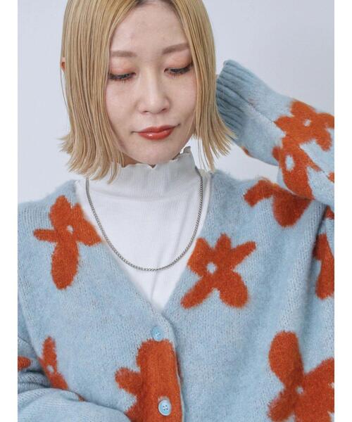 Samansa Mos2 blue（サマンサモスモスブルー）の「【吸湿発熱】リブフリル衿プルオーバー（Tシャツ/カットソー・レディース・ブラック/ブルー/オフホワイト・F）」の9枚目の写真