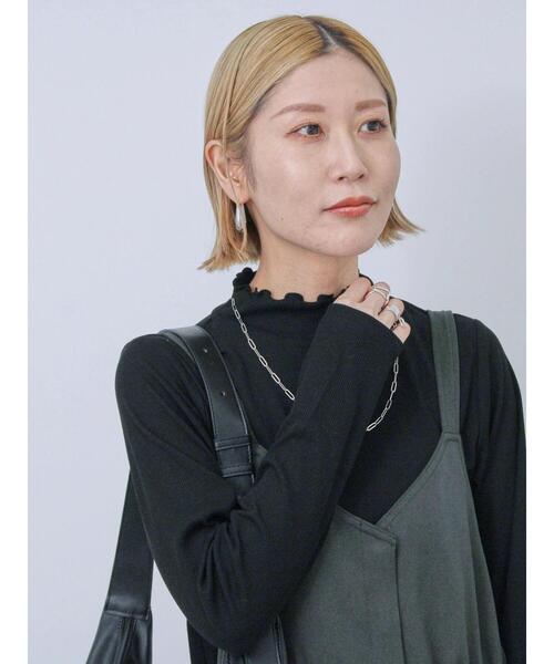 Samansa Mos2 blue（サマンサモスモスブルー）の「【吸湿発熱】リブフリル衿プルオーバー（Tシャツ/カットソー・レディース・ブラック/ブルー/オフホワイト・F）」の16枚目の写真