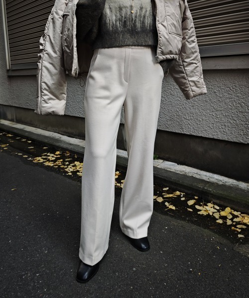 esutoreja（エストレジャ）の「ウエストボタンストレートパンツ（その他パンツ・レディース・ブラック/アイボリー/ブラウン・M/S）」の4枚目の写真