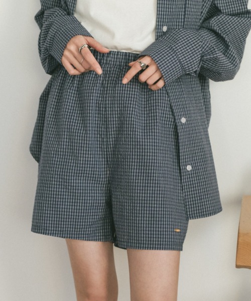 VANNIE U(ヴァニーユー)の「オリジナルプレートコットンチェックハーフパンツ(その他パンツ・レディース・アイボリー/ネイビー・FREE)」の12枚目の写真