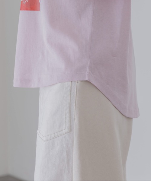 Eimee Law（エイミーロウ）の「アートプリント シアースラブロンT（Tシャツ/カットソー・レディース・ライトグレー/ライトグリーン/オフホワイト/ダークネイビー/ホワイト系2/ライトピンク/ホワイト系1/ネイビー系・FREE）」の19枚目の写真