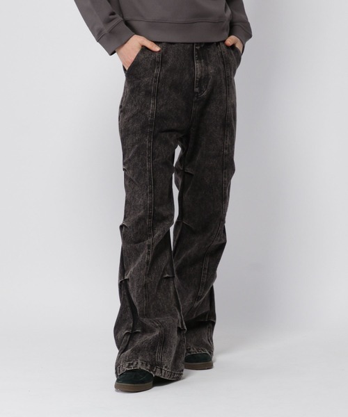 3.3 Field Trip （3.3フィールドトリップ）の「3.3 Field Trip／タックフレアデニム（デニムパンツ・メンズ・ブラック・LARGE/MEDIUM）」の7枚目の写真