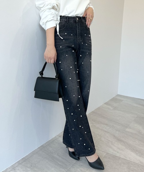 Futier land(フューティアランド)の「パール付デニム(デニムパンツ・レディース・ライトブルー/ブラック・MEDIUM/LARGE/SMALL)」の9枚目の写真