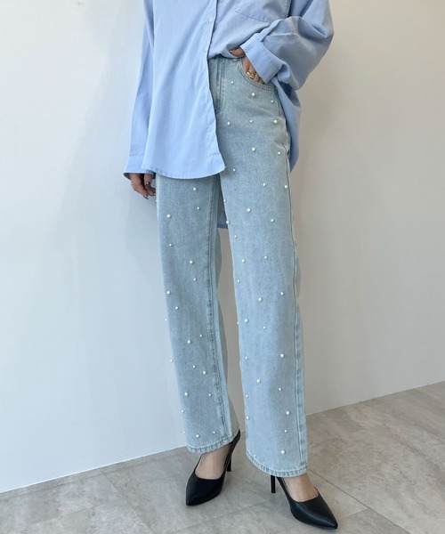 Futier land(フューティアランド)の「パール付デニム(デニムパンツ・レディース・ライトブルー/ブラック・MEDIUM/LARGE/SMALL)」の15枚目の写真