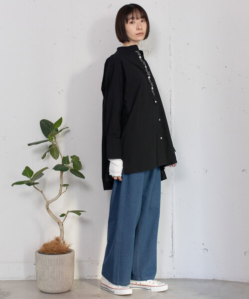 POU DOU DOU（プードゥドゥ）の「ボタニカル比翼刺繍ロングシャツ（シャツ/ブラウス・レディース・ブラック/オフホワイト/ライトグレー・M）」の8枚目の写真