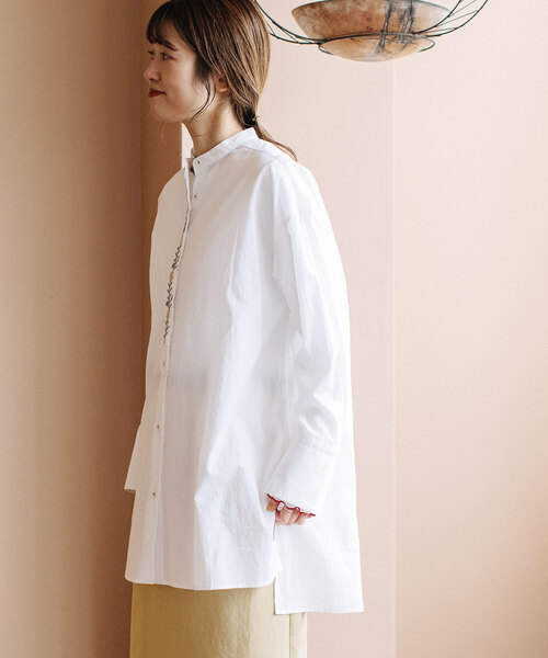 POU DOU DOU（プードゥドゥ）の「ボタニカル比翼刺繍ロングシャツ（シャツ/ブラウス・レディース・ブラック/オフホワイト/ライトグレー・M）」の16枚目の写真