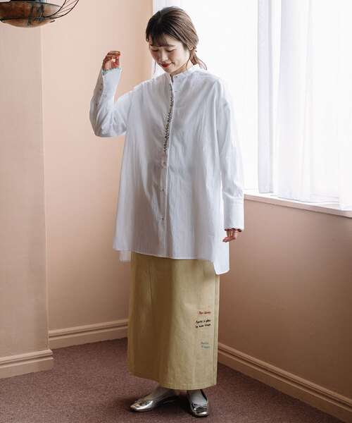 POU DOU DOU（プードゥドゥ）の「ボタニカル比翼刺繍ロングシャツ（シャツ/ブラウス・レディース・ブラック/オフホワイト/ライトグレー・M）」の18枚目の写真